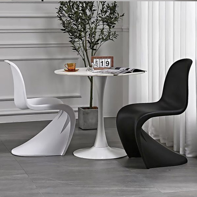 Ghế nhựa đúc nguyên khối M-PANTON